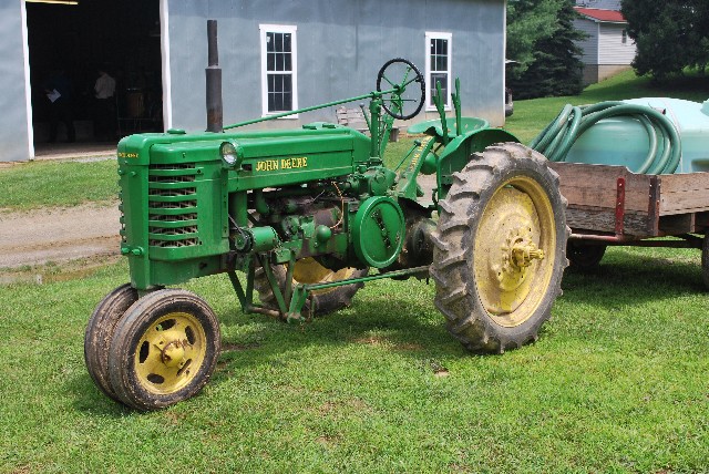 John Deere Model H