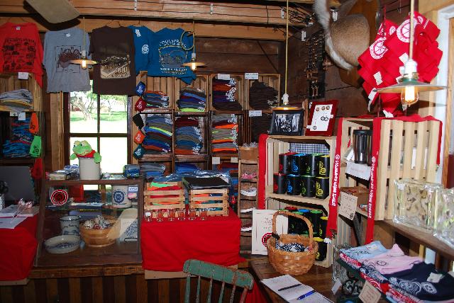 CPM Gift Shop Right
