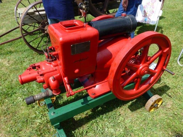 Burnoil engine