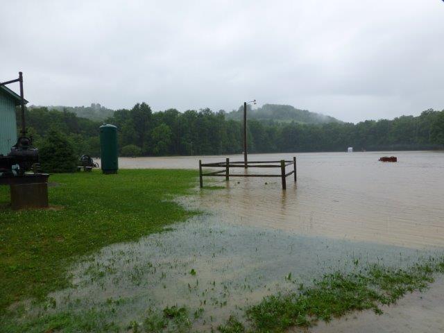 Windy City exhaust pit
