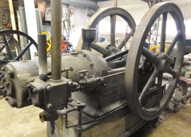 15 hp Pendulum Governor