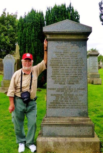 Harveys in the Kirkyard