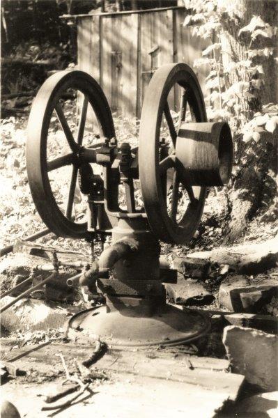 Struthers Wells Engine